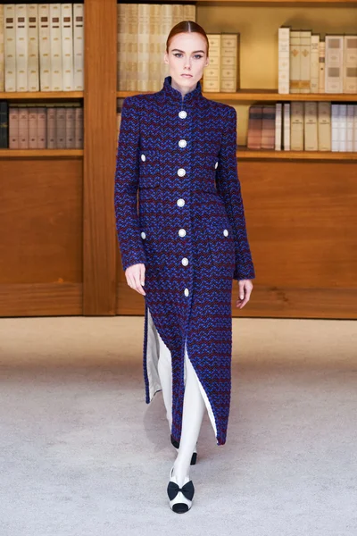 Look 1